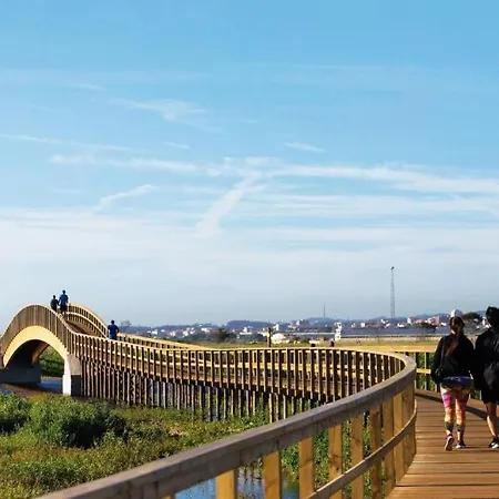 Casa de Férias Acolhedora Casa De T2 Com Espaço Exterior Esmoriz