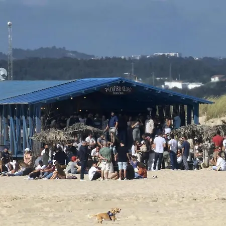 Acolhedora Casa De T2 Com Espaço Exterior * Esmoriz