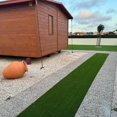 Acolhedora Casa De T2 Com Espaço Exterior * Esmoriz