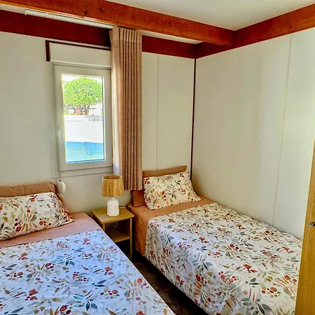 Acolhedora Casa De Ferias T2 Com Espaco Exterior * Esmoriz