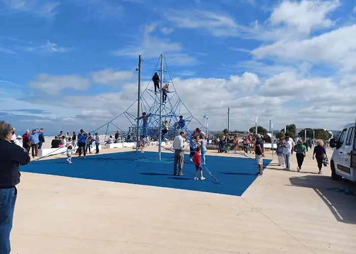 Casa de Férias Acolhedora Casa De T2 Com Espaço Exterior *