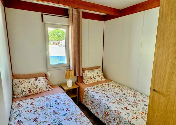 Acolhedora Casa De T2 Com Espaço Exterior * Esmoriz