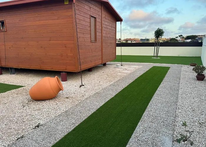 Acolhedora Casa De T2 Com Espaço Exterior * Esmoriz