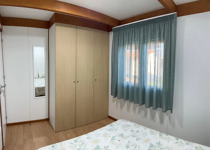 Acolhedora Casa De T2 Com Espaço Exterior Casa de Férias